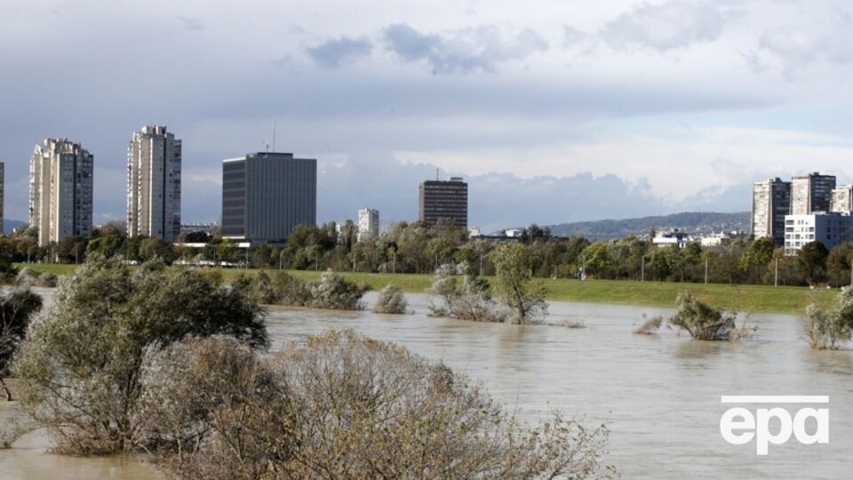 Шторм привел к серьезным разрушениям в Великобритании, Франции, Испании, Бельгии, Нидерландах, Италии