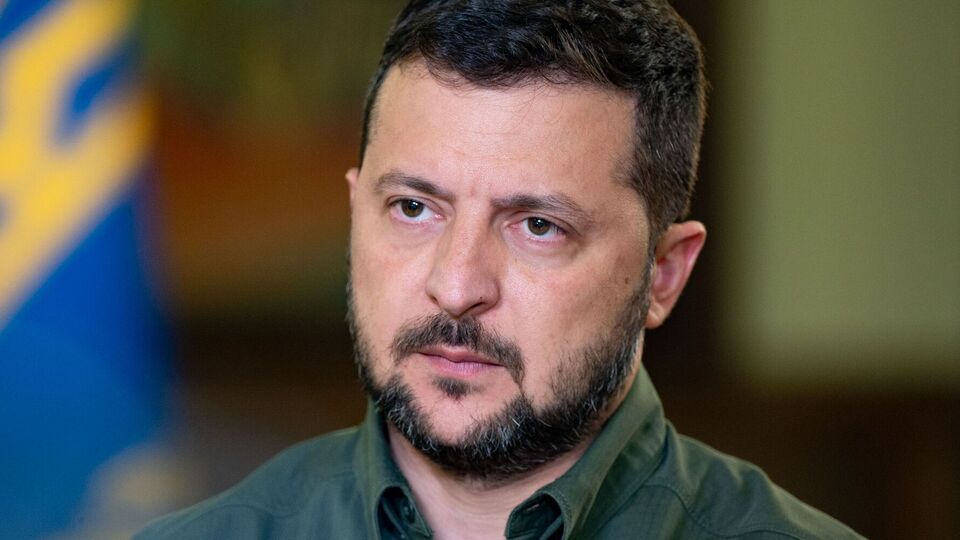 Зеленский призвал быть уверенными в Украине сейчас