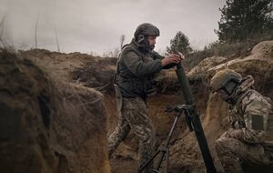 Атаку РФ зупинив український мінометний розрахунок