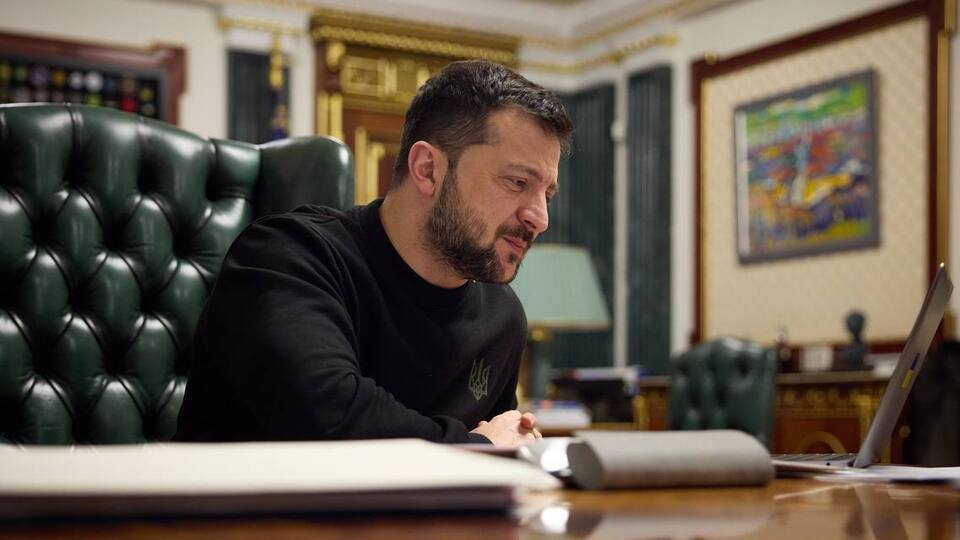 Зеленский: Нам главное нас сохранить – то, что у нас есть, а все остальное обязательно вернется