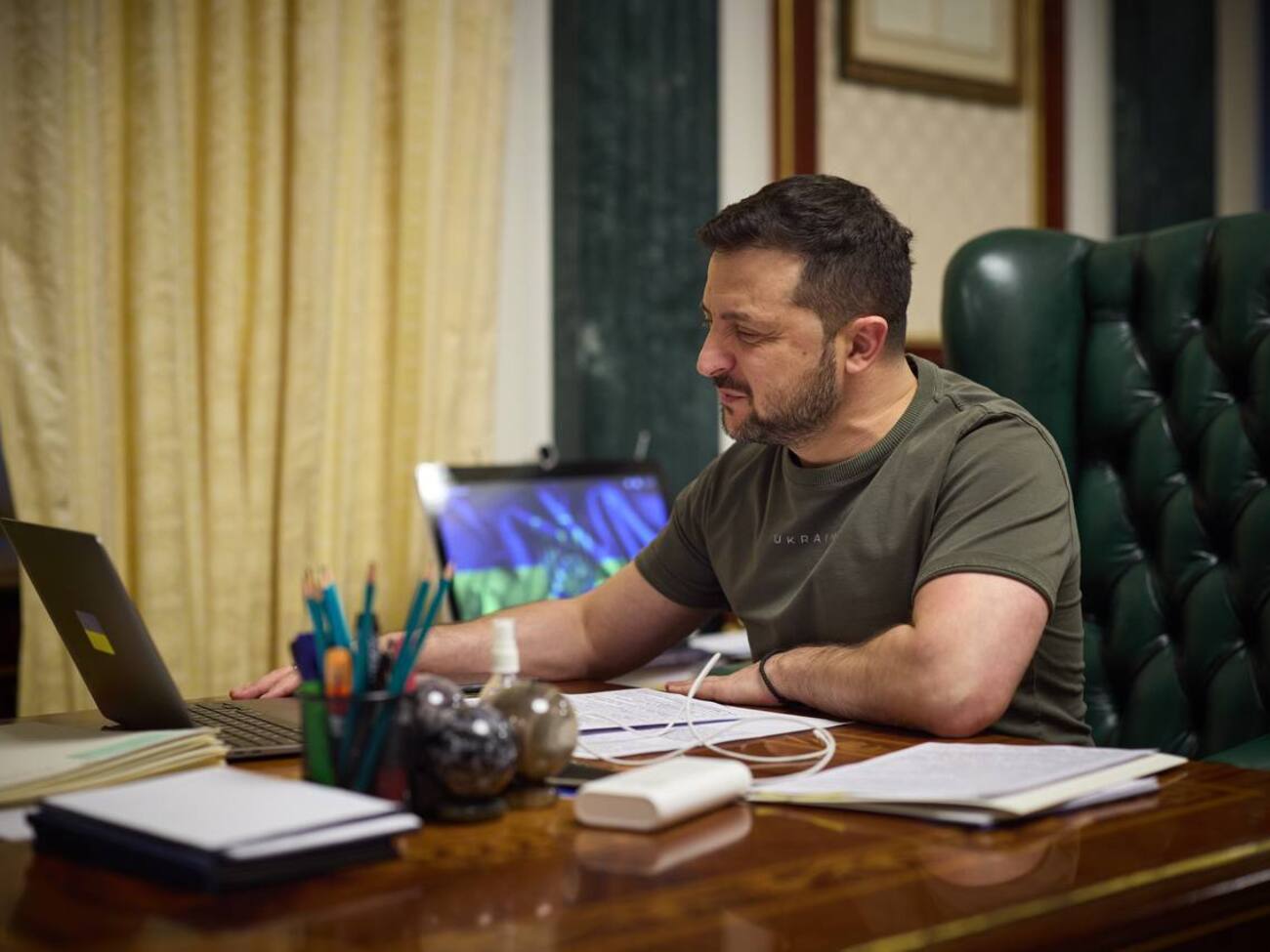 Зеленський подякував Шольцу за "зимовий" оборонний пакет допомоги від Німеччини