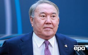 Назарбаев написал, что при жене Саре у него было "душевное одиночество"