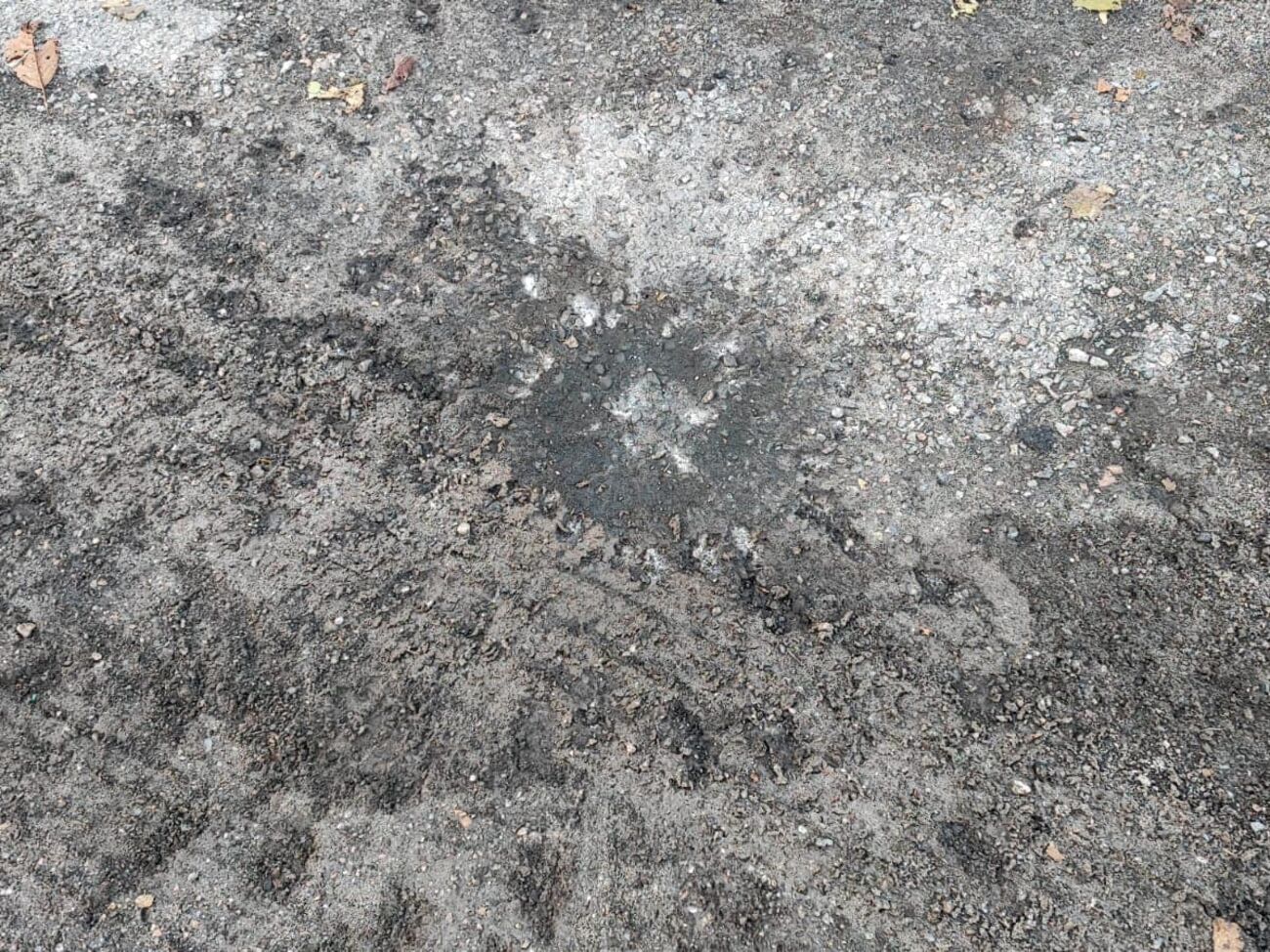 Унаслідок вибуху ВОГ-17 травмовано 22-річного і 37-річного поліцейських, зазначили в Нацполіції