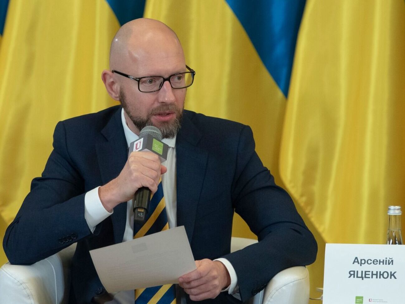 Слухи о смерти Путина Яценюк (на фото) считает "вбросом"