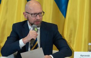 Слухи о смерти Путина Яценюк (на фото) считает "вбросом"