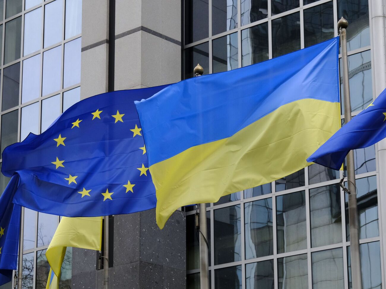 Переговоры о вступлении Украины в ЕС, вероятно, начнутся в марте 2024 года