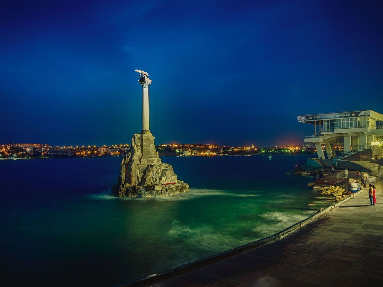 В Севастополе ночью работала ПВО, заявляют оккупанты