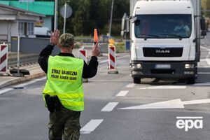 В связи с забастовкой движение затруднено в обе стороны, сообщает пограничная служба