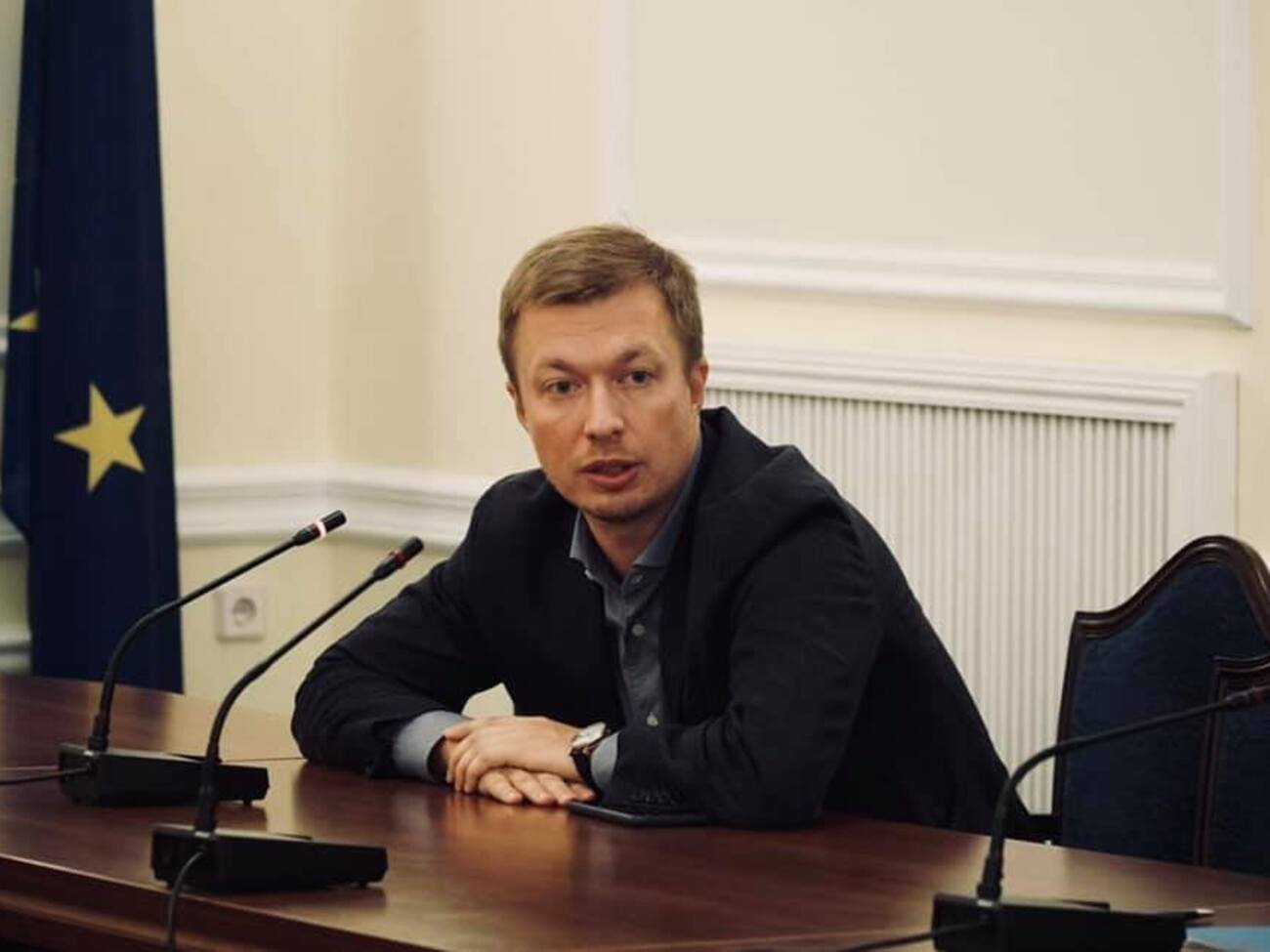 Ніколаєнко заявив, що загибла дівчина намагалася перебігти дорогу в невстановленому місці