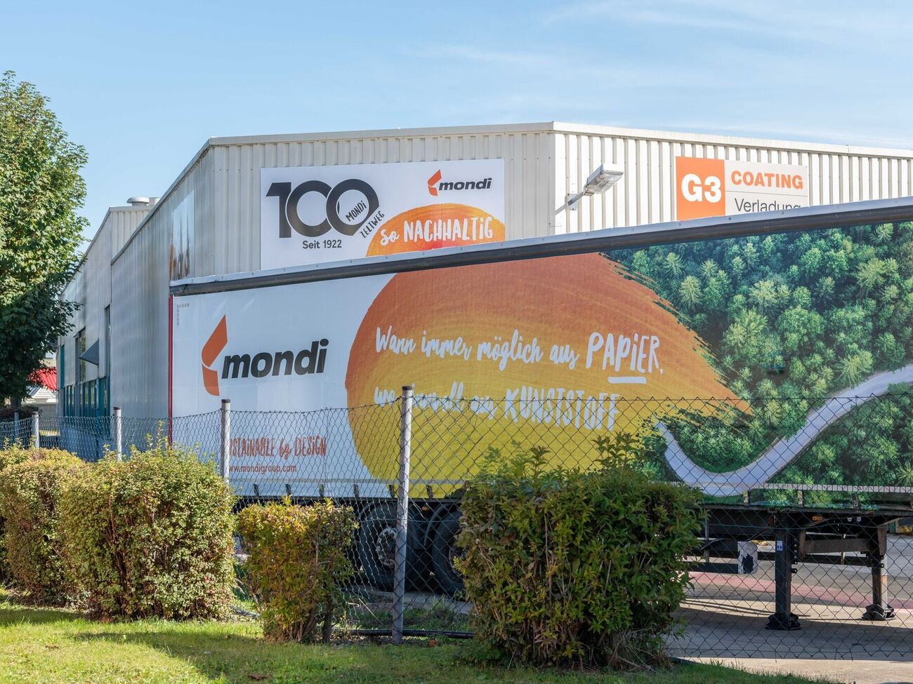 Mondi прибрали з переліку після завершення їхнього плану із продажу бізнесу в Російській Федерації