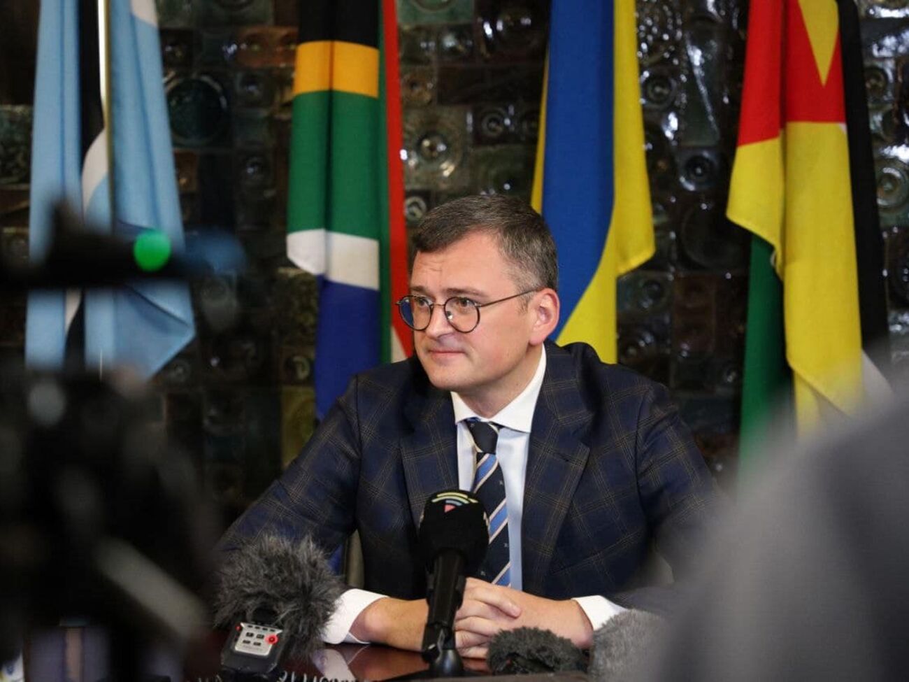 Кулеба зазначив, що ПАР стала 12-ю країною Африки, яку він відвідав із жовтня минулого року