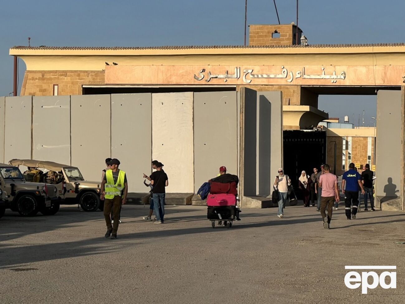 Граждане Украины выехали из палестинского сектора Газа в Египет