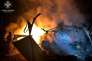 Оккупанты обстреляли Купянск, в городе возник пожар, который потушили сотрудники ГСЧС Украины