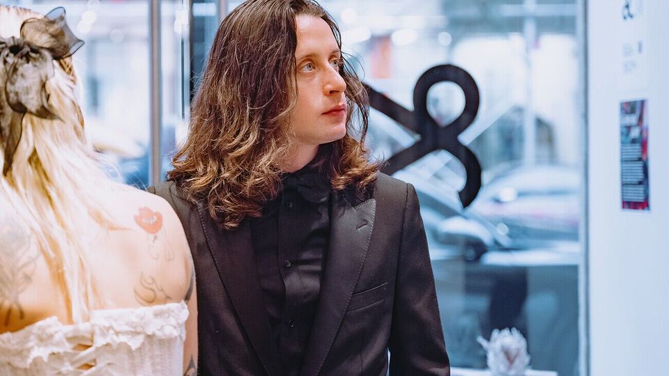 Рори Калкин посетил открытие галереи