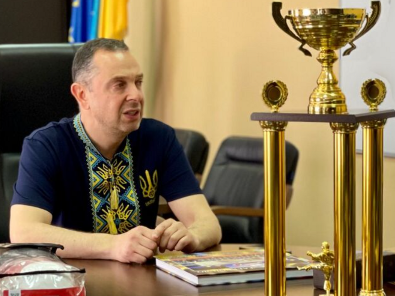 Экс-министр Гутцайт продолжит возглавлять НОК Украины