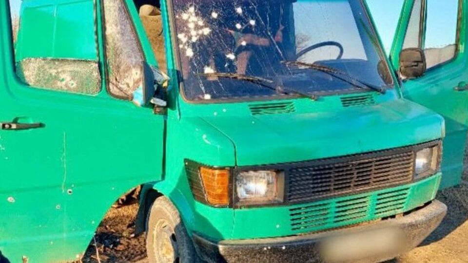 В результате взрыва пострадал пассажир автомобиля