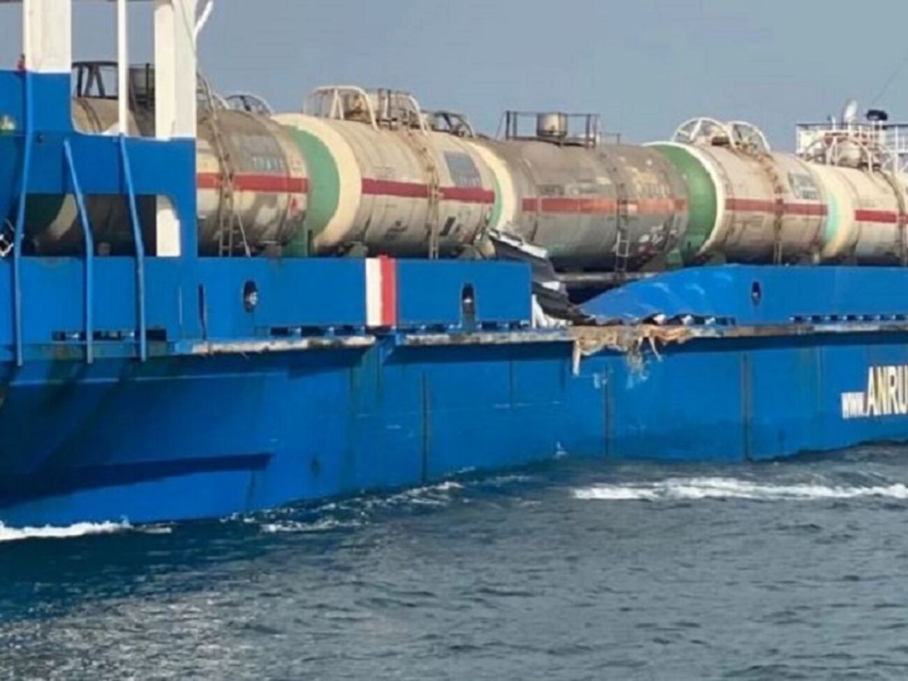 Паром был вынужден вернуться в Варну