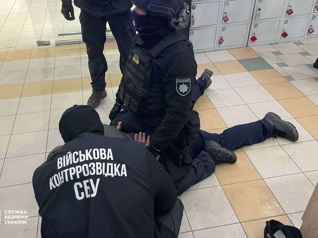 Сотрудники СБУ задержали фигуранта при получении денег от потерпевшей