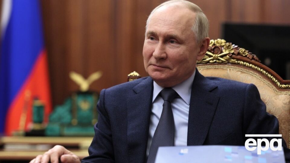 Путина лучше доставить в Гаагу живым, для этого стоило бы учредить награду за его поимку, считает Кондратюк