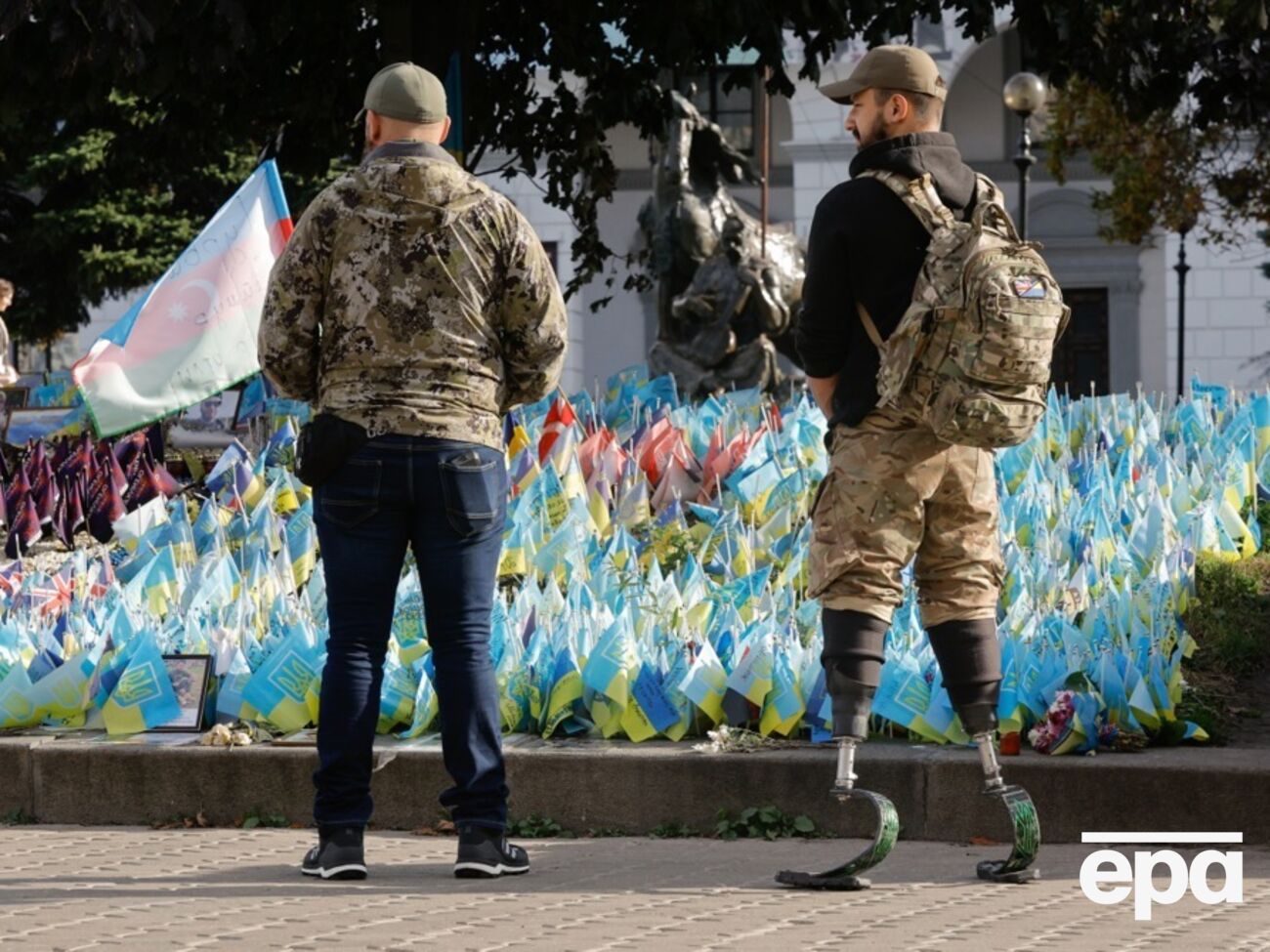 64% українців вважають згуртованою свою націю