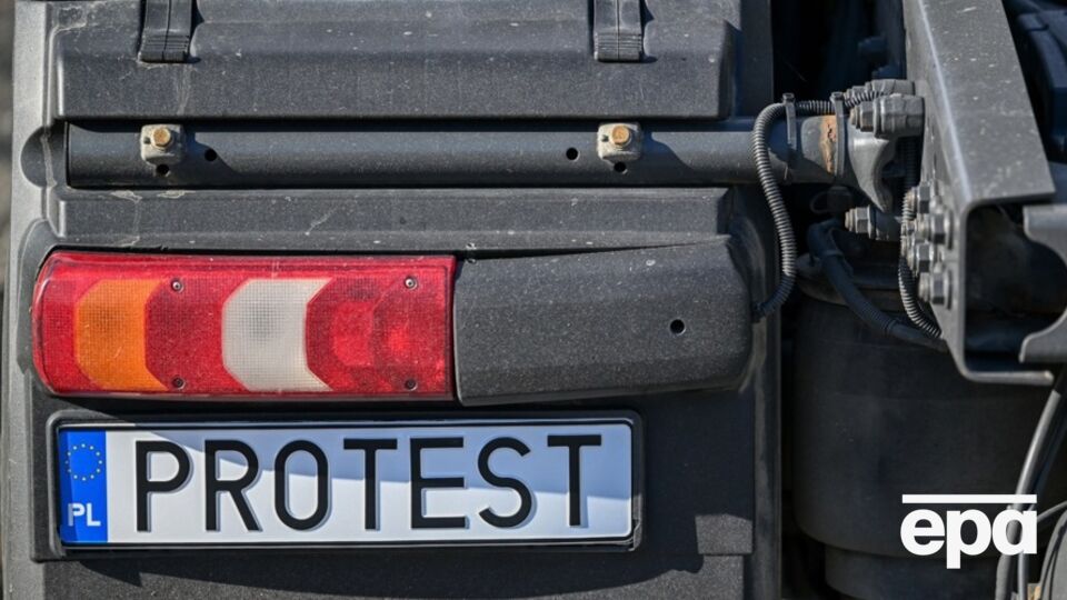 Акцию протеста 11 декабря возле границы Украины анонсировали в Ассоциации венгерских автоперевозчиков