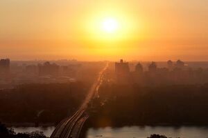 Оккупанты ночью пытались атаковать Киев