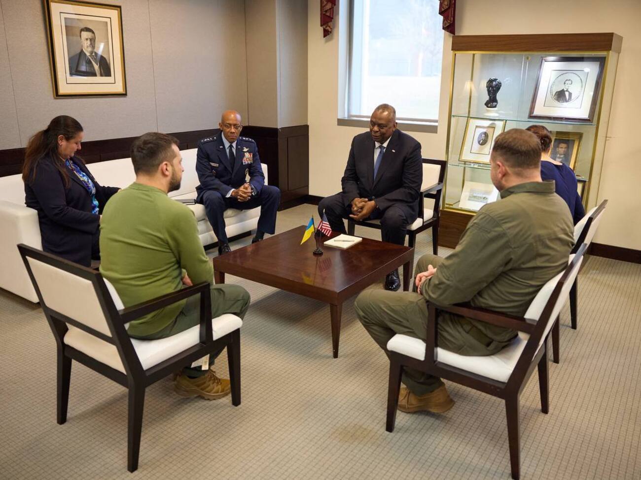 На зустрічі також були Маркарова і Єрмак