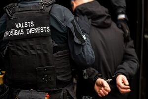 У Латвії провели обшуки й арешти у справі про порушення санкцій