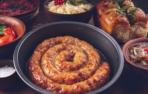 Ковбаса має бути рум'яною з двох боків