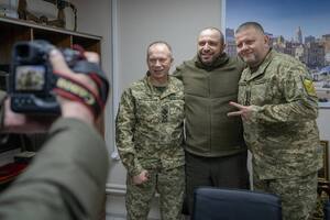 Сырский ознакомил Умерова и Залужного с ситуацией на восточном направлении