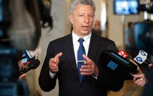 На счетах Бойко в банках Украины лежат всего 78 грн и $4269