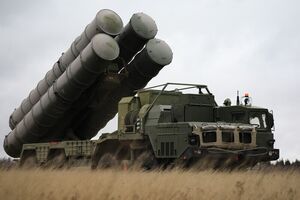 За даними Генштабу ЗСУ, росіяни вдарили по Києву, зокрема, ракетами із ЗРК С-400