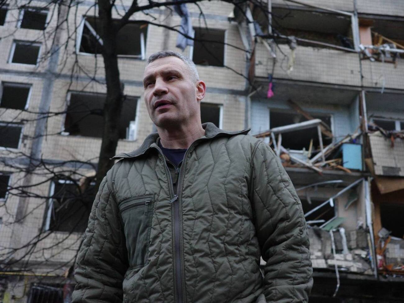 В Киеве в результате ракетного удара оккупантов пострадали больница, детский сад и жилые дома, рассказал Кличко