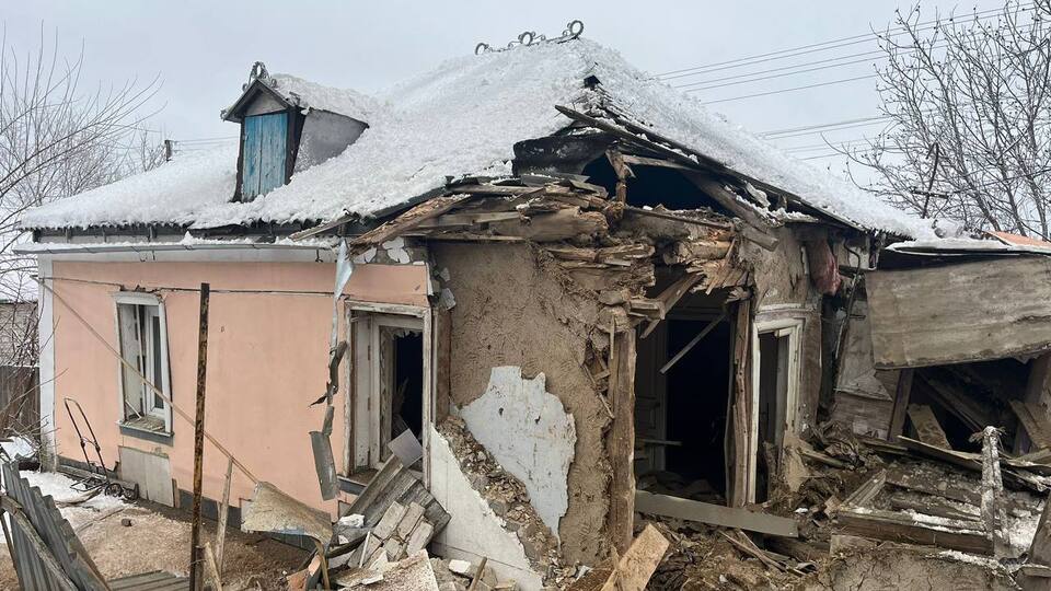 Окупанти 12 грудня зруйнували будинки мирних жителів у Харківській та інших прифронтових областях України