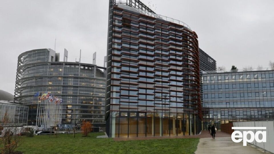 Резолюцію Європарламент ухвалив 468 голосами за