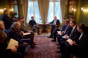 Зеленский встретился с Нийнисте в ходе визита в Осло 13 декабря