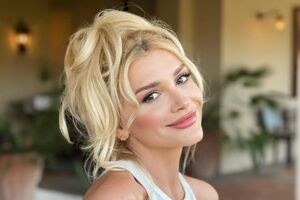 Романова: Хочется верить в чудеса и оказаться в сказке