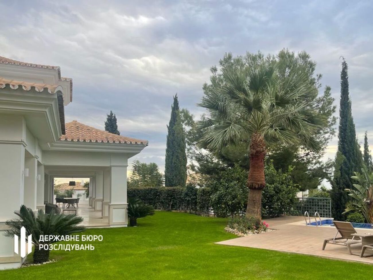 Будинок у Малазі куплено у грудні 2022 року на ім'я матері Борисова – ДБР