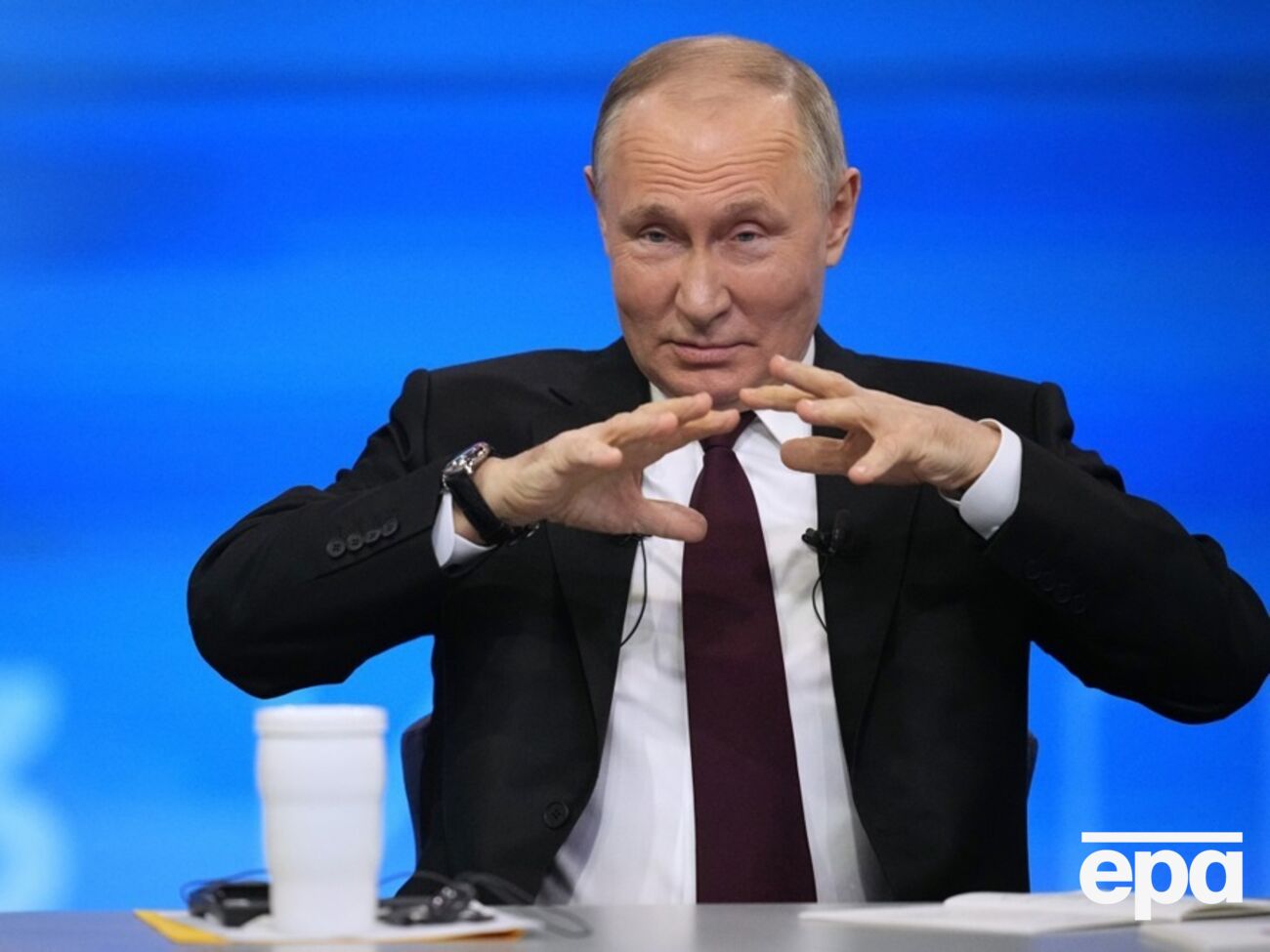 Путін не вестиме переговорів з Україною, оскільки йому потрібна "перемога", щоб і далі мати вигляд "лідера Росії", вважає Кучма