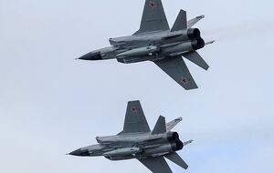 Оккупанты выпустили три ракеты "Кинжал" с самолетов МиГ-31К в направлении Киева и Староконстантинова, отметили ВС ВСУ