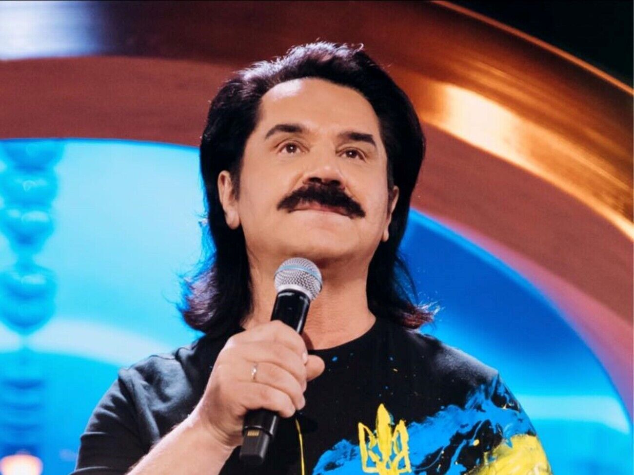 Зибров: Ой, я дергаюсь, сейчас даже дергаюсь, когда слышу русский язык