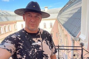 Потап тайно выехал за границу в октябре и с тех пор не возвращался в Украину