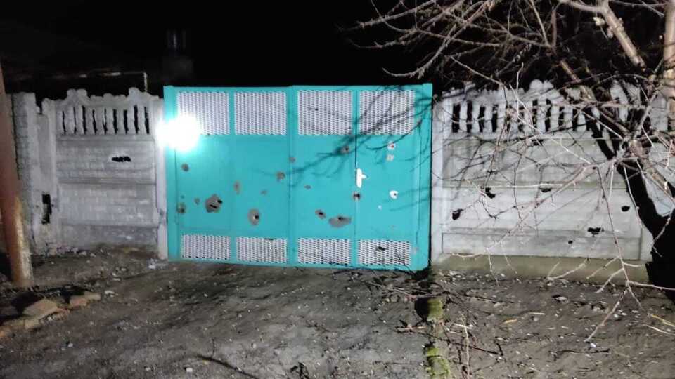Російська армія 15 грудня чотири рази обстріляла Нікополь, зазначили у Дніпропетровській ОВА