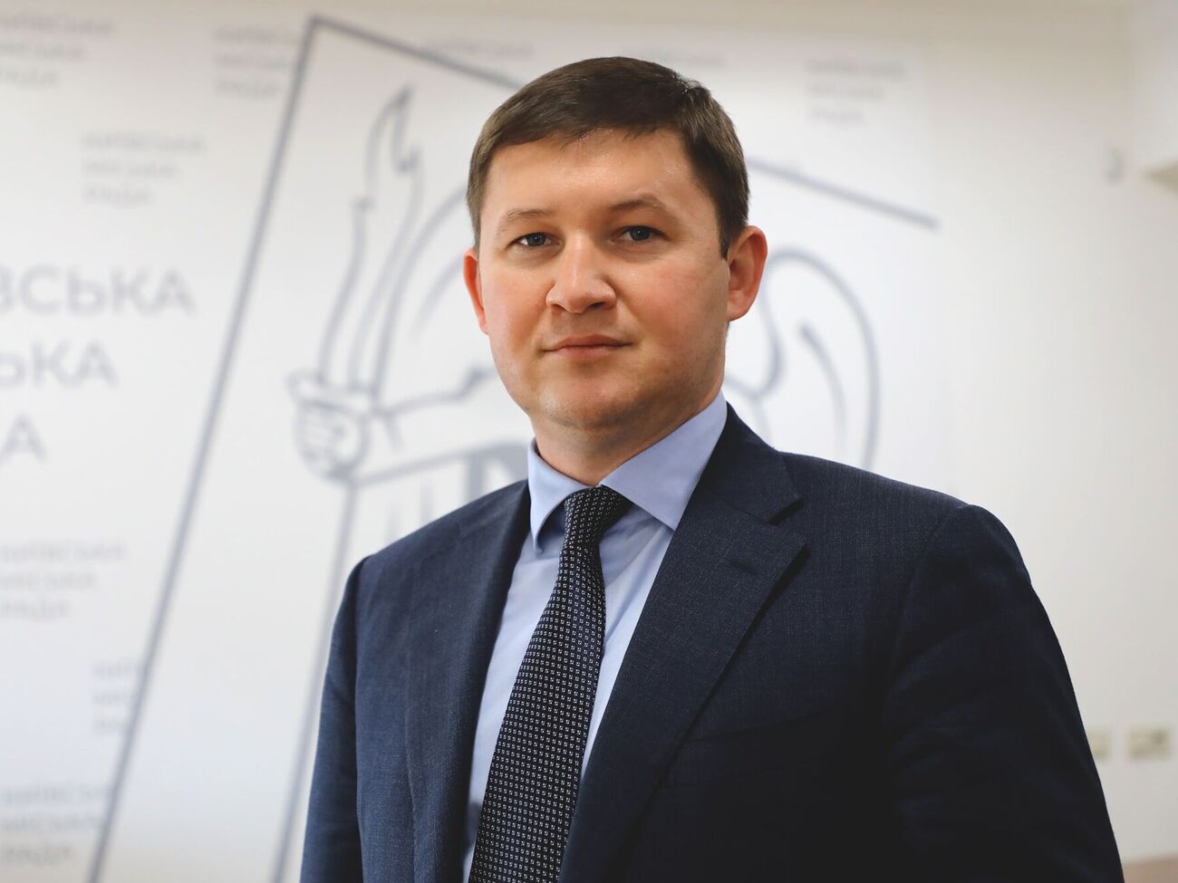 Брагінський: Є проблемна ділянка між станціями "Тараса Шевченка" і "Почайна". Цей тунель почав деформуватися і виходити за допустимі габарити, але це контрольована ситуація