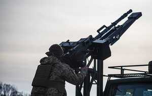 Ударні дрони можуть кружляти навколо області, а потім уже заходити на ціль, зазначив Ігнат