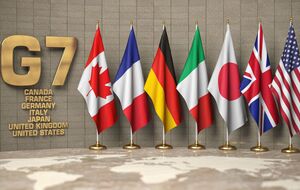 США предложили странам – членам G7 арестовать российские суверенные активы в качестве контрмеры, чтобы побудить РФ прекратить агрессию