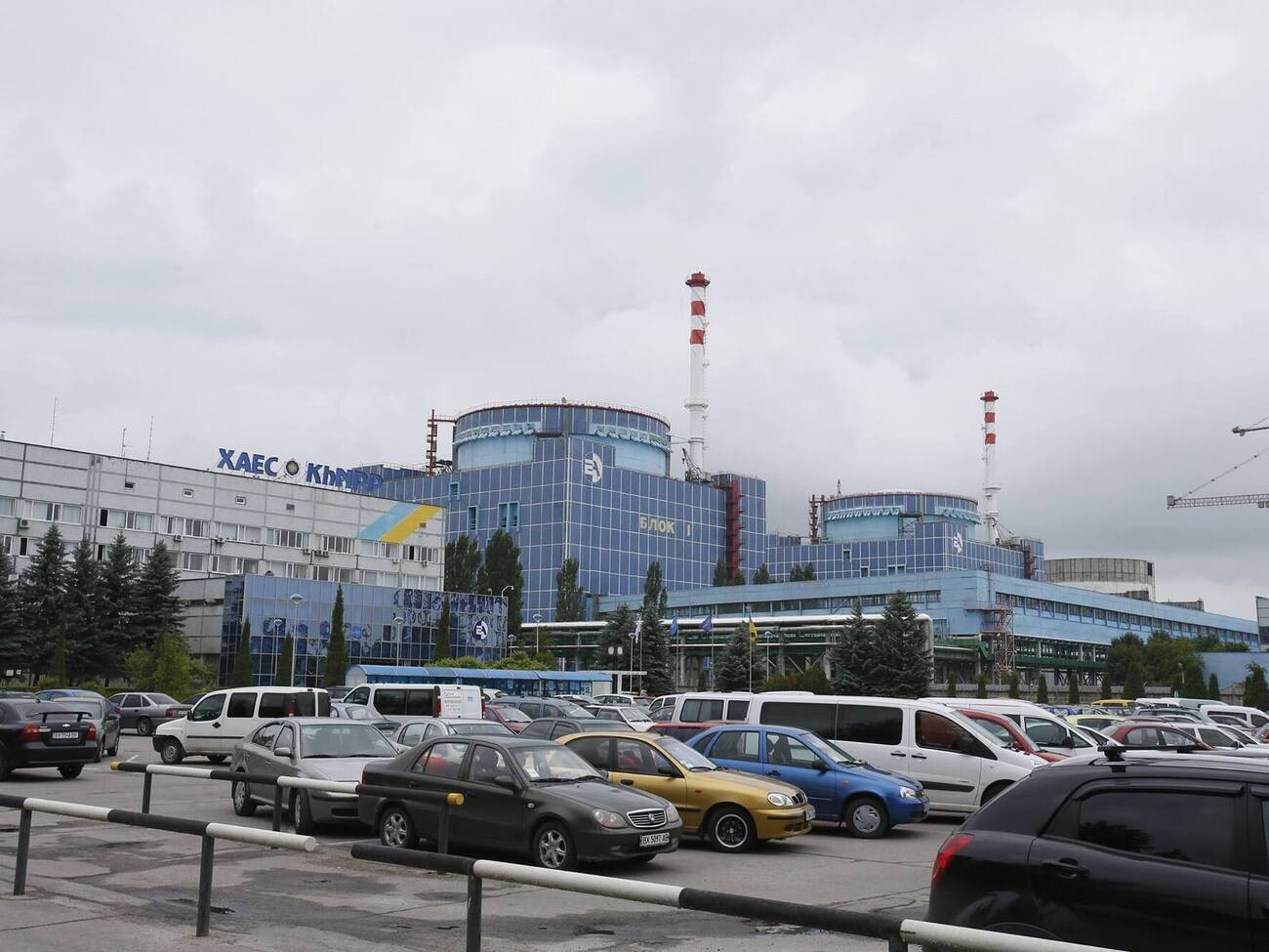 На ХАЕС працює два енергоблоки