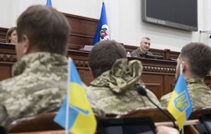 Виталий Кличко: Киев привлек и передал защитникам 169 авто, 2400 бронежилетов, 2000 аптечек, БПЛА, медоборудование, медикаменты, продукты питания, Starlink