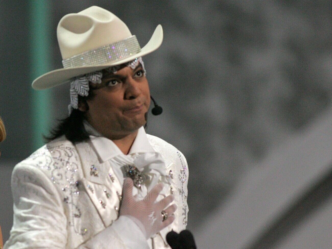 По словам Киркорова, ему очень нравятся вещи от Balenciaga, но купить их он теперь не может