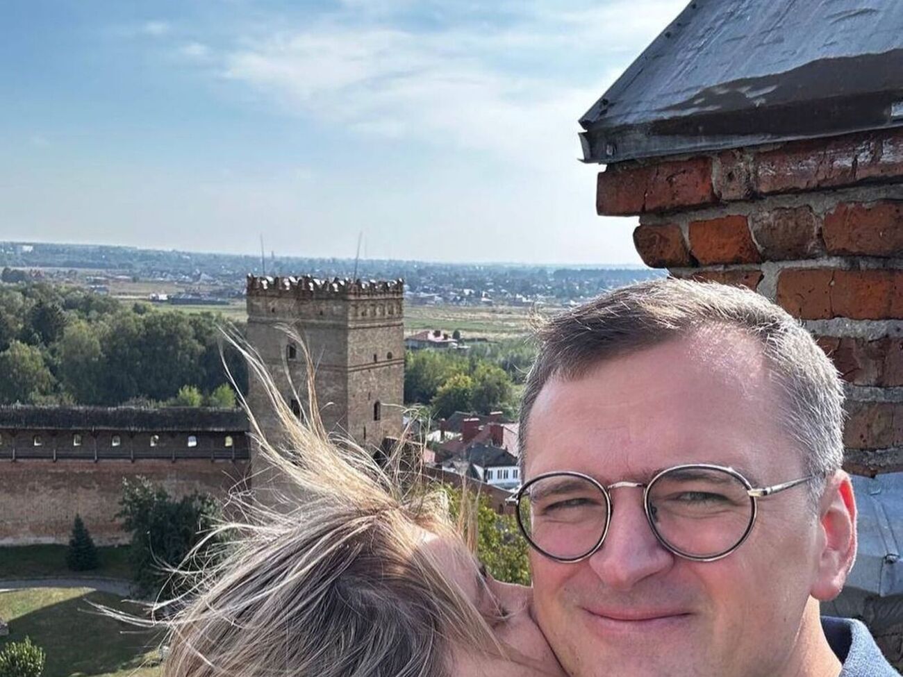 По словам Кулебы, он похудел благодаря силе воли и характеру